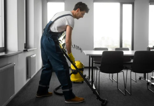 Nettoyage d'entreprise et locaux pros à Ciran